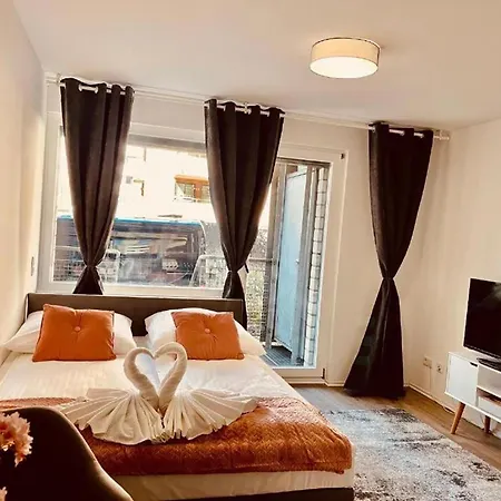 Aparment In Popular Neighborhood ケルン